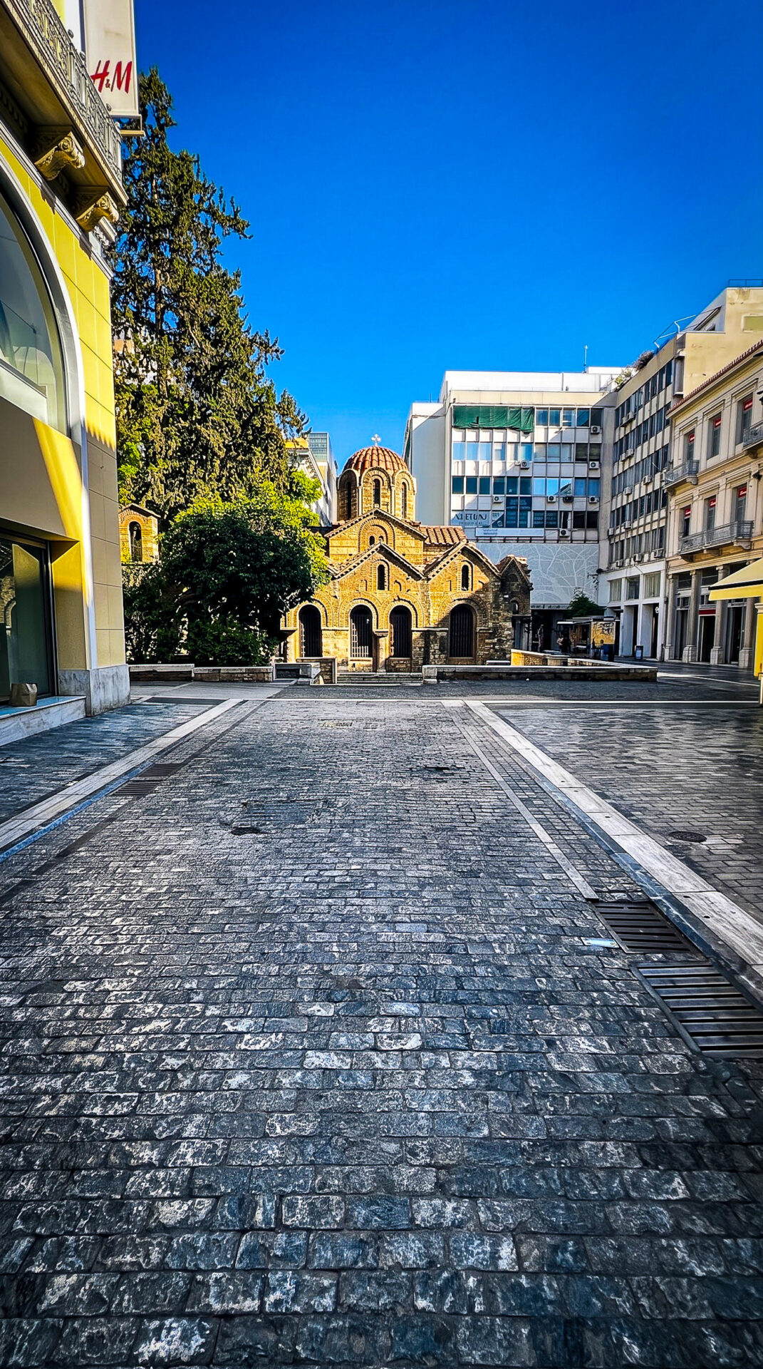 Die Kapnikarea in der Ermou
